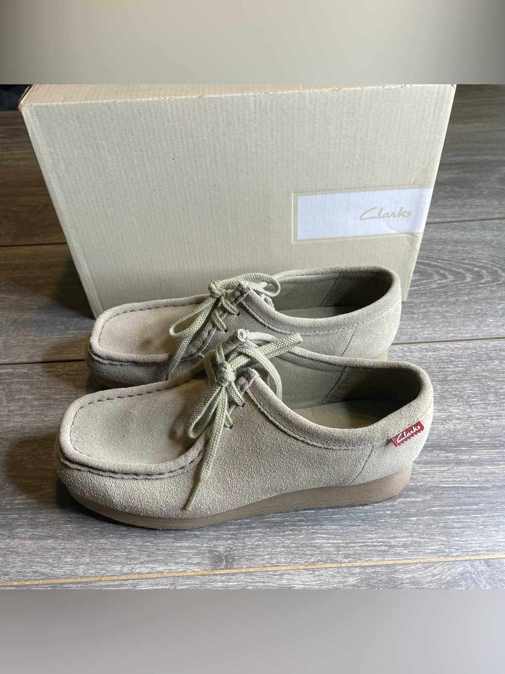 NEW WOMENS CLARKS PADMORA WALLABEE Sand Suede 2 EYE LACE SHOES 7.5M